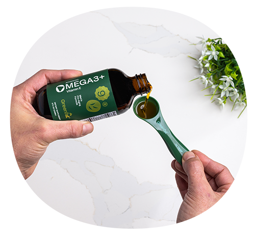 Using Greenfat with measuring spoon